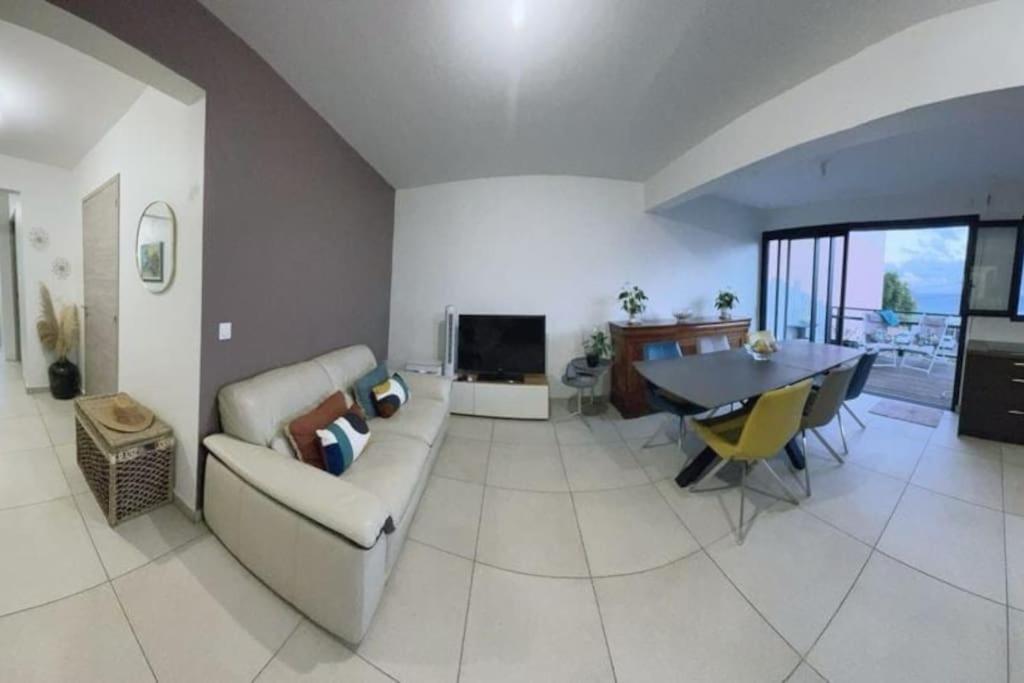 Le 136 Belle Vue Apartman Le Gosier  Kültér fotó