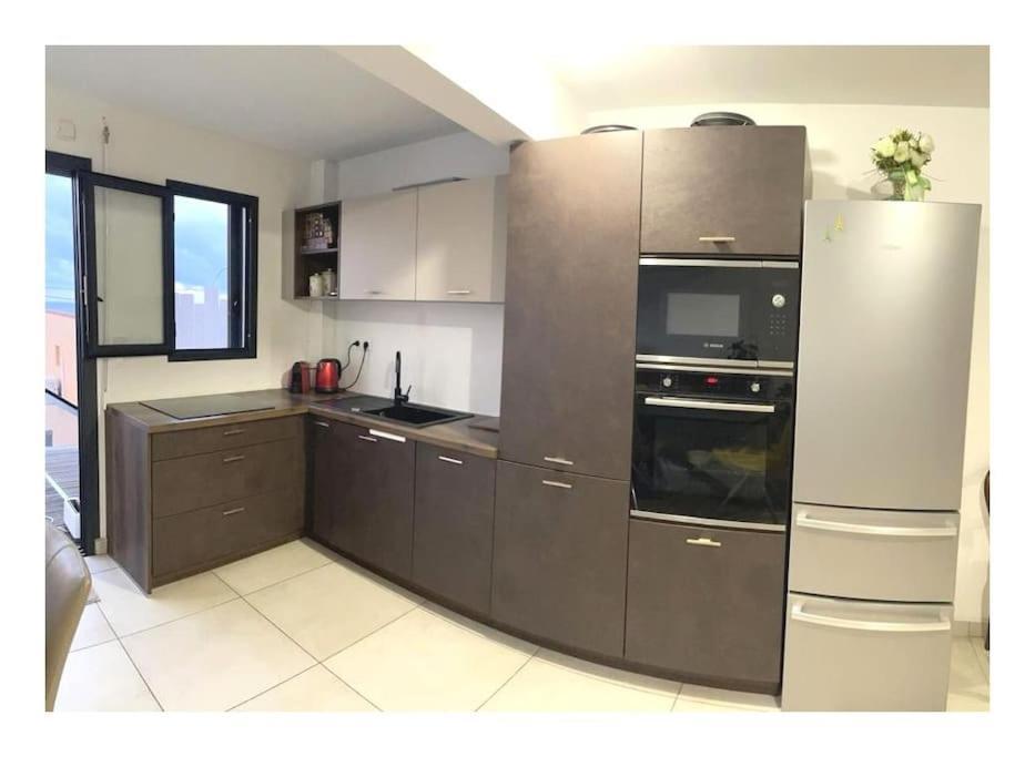 Le 136 Belle Vue Apartman Le Gosier  Kültér fotó